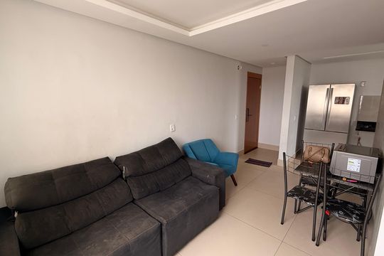 Sala de apartamento à venda com 2 quartos, 50m² em Jardim Atlantico, Goiânia