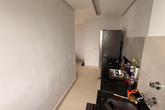 Cozinha de apartamento à venda com 2 quartos, 50m² em Jardim Atlantico, Goiânia