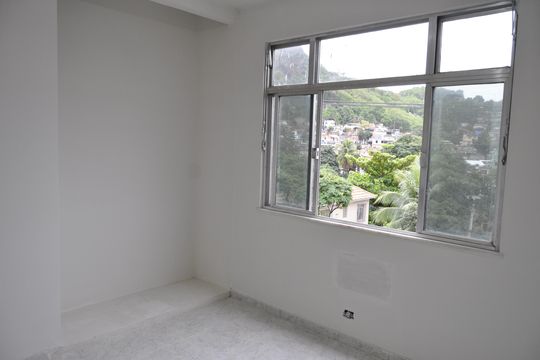 Casa para alugar com 2 quartos, 120m² em Pilares, Rio de Janeiro