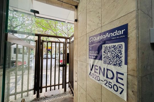 Apartamento à venda com 1 quarto, 60m² em Leme, Rio de Janeiro