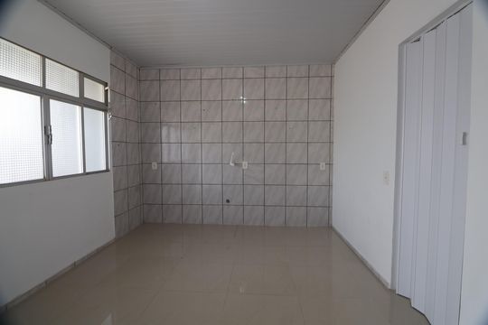 Sala/Cozinha de casa à venda com 2 quartos, 48m² em Centro, Canoas