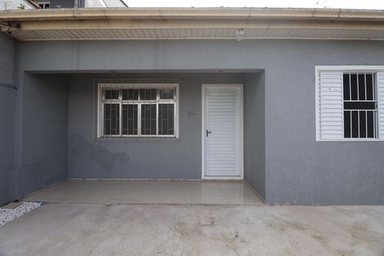 Quintal de casa à venda com 2 quartos, 48m² em Centro, Canoas
