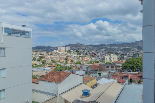 Apartamento à venda com 3 quartos, 82m² em Boa Vista, Belo Horizonte