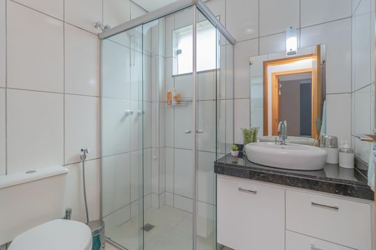 Banheiro Social de apartamento à venda com 3 quartos, 82m² em Boa Vista, Belo Horizonte