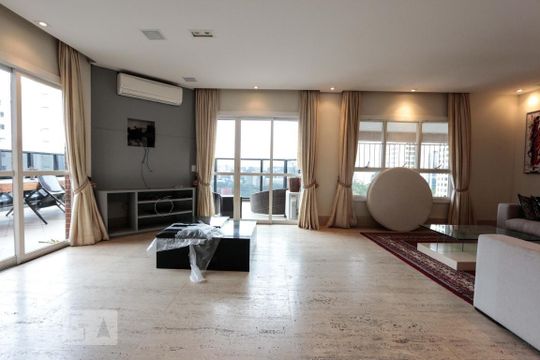 Apartamento para alugar com 4 quartos, 260m² em Paraíso do Morumbi, São Paulo
