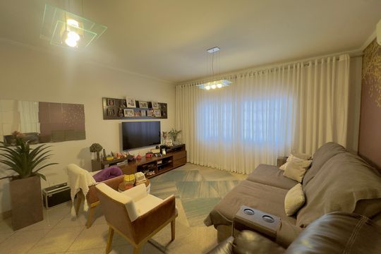 Casa à venda com 3 quartos, 190m² em Jardim Bom Clima, Guarulhos