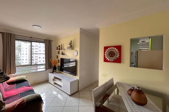 Apartamento para alugar com 2 quartos, 50m² em Jardim Sabara, São Paulo