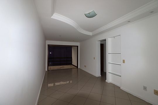 Sala  de apartamento para alugar com 2 quartos, 86m² em Jardim do Salso, Porto Alegre