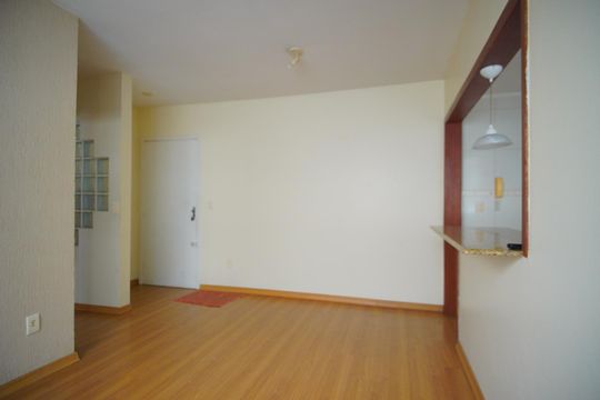 Sala de apartamento para alugar com 1 quarto, 43m² em Passo D’areia, Porto Alegre