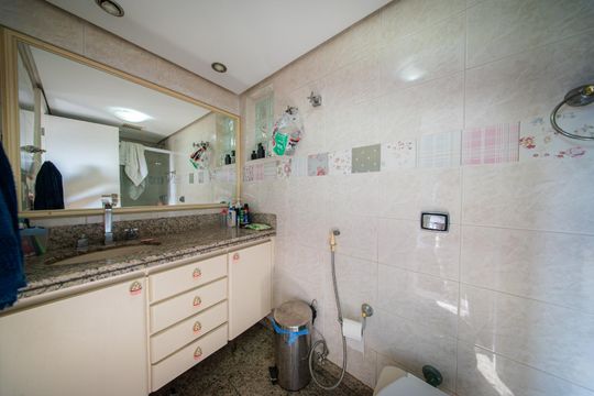 Banheiro de apartamento à venda com 3 quartos, 160m² em Mooca, São Paulo