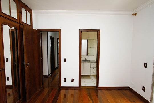 Quarto 1 - Suíte de apartamento para alugar com 3 quartos, 122m² em Buritis, Belo Horizonte