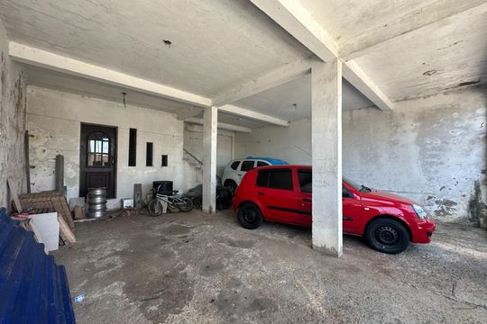 Garagem de casa à venda com 2 quartos, 175m² em Jardim Thelma, São Bernardo do Campo
