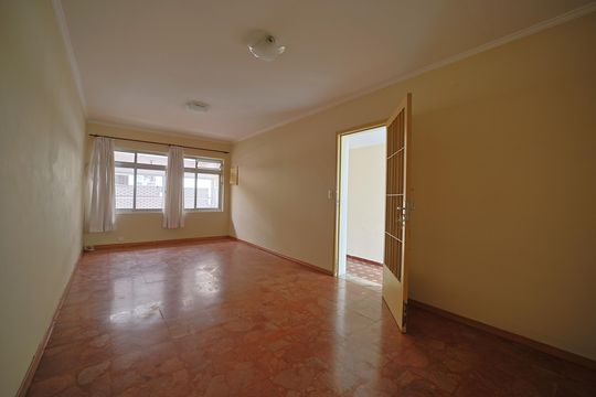 Casa à venda com 3 quartos, 129m² em Jardim Hercilia, São Paulo