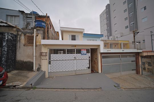 Fachada de casa à venda com 3 quartos, 129m² em Jardim Hercilia, São Paulo