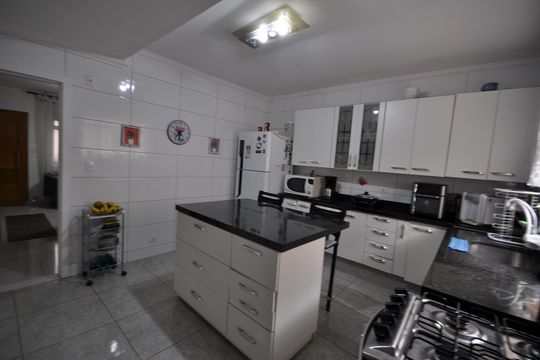 Cozinha de casa à venda com 2 quartos, 130m² em Vila Medeiros, São Paulo
