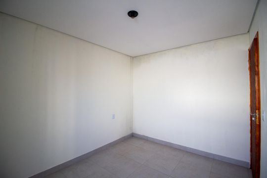 Quarto de casa para alugar com 2 quartos, 55m² em Jardim J S Carvalho, Sorocaba