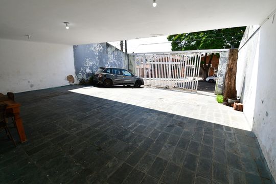Garagem de casa à venda com 7 quartos, 521m² em Jardim Novo Campos Eliseos, Campinas