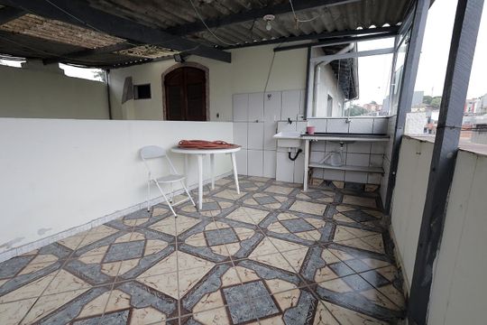 Varanda e Área de Serviço de casa para alugar com 2 quartos, 70m² em Vila Bela Vista, Santo André