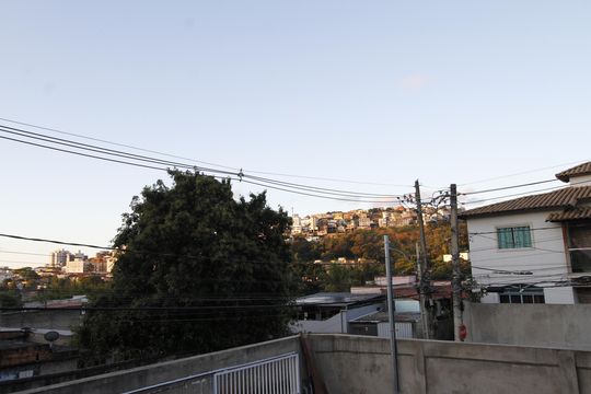 Vista de casa para alugar com 2 quartos, 60m² em Marajó, Belo Horizonte