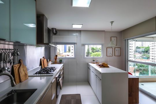 Cozinha de apartamento à venda com 3 quartos, 249m² em Jardim Vila Mariana, São Paulo