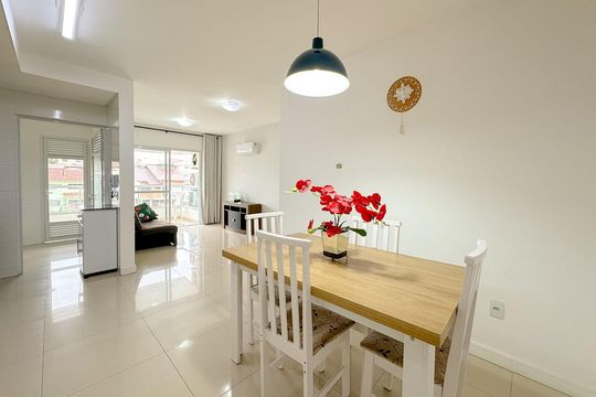 Apartamento para alugar com 3 quartos, 84m² em Areias, São José