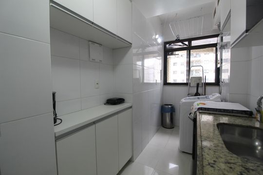 Cozinha de apartamento à venda com 3 quartos, 77m² em Barra Olímpica, Rio de Janeiro