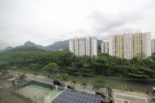 Sala - Vista de apartamento à venda com 3 quartos, 77m² em Barra Olímpica, Rio de Janeiro
