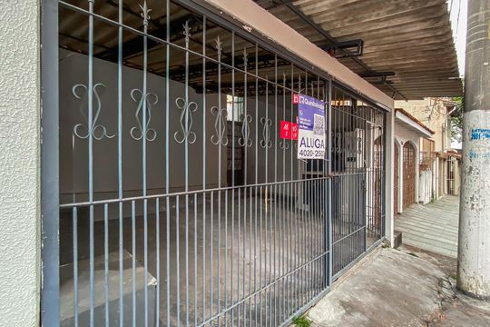 Fachada de casa para alugar com 2 quartos, 100m² em Cidade Patriarca, São Paulo