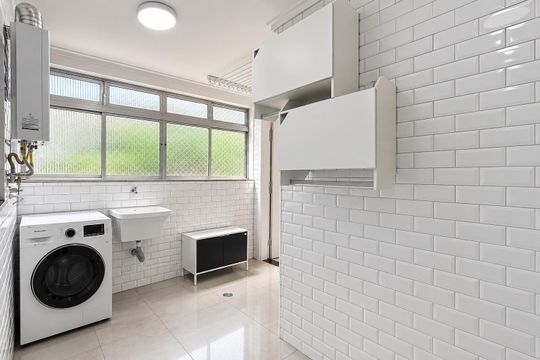 Área de Serviço - Lavanderia de apartamento para alugar com 2 quartos, 80m² em Jardim Paulista, São Paulo