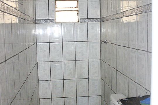 Banheiro  de casa para alugar com 3 quartos, 70m² em Jardim Paulista, Guarulhos