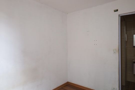 Quarto 1 de apartamento à venda com 2 quartos, 54m² em Jardim Bonifacio, São Paulo