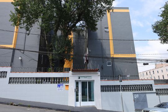 Fachada  de apartamento à venda com 2 quartos, 54m² em Jardim Bonifacio, São Paulo