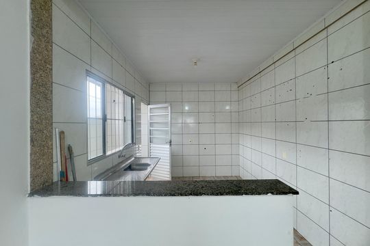 Cozinha de casa para alugar com 2 quartos, 50m² em Jardim Paulista, Guarulhos