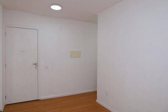 Sala de apartamento para alugar com 2 quartos, 42m² em Fazenda Caguaçu, São Paulo