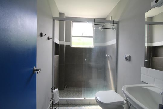 Banheiro de apartamento para alugar com 2 quartos, 80m² em Freguesia (jacarepaguá), Rio de Janeiro