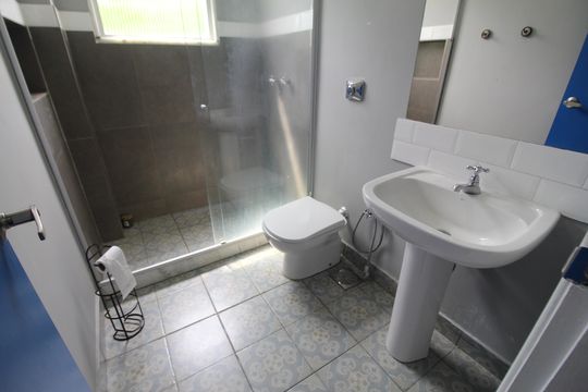 Banheiro de apartamento para alugar com 2 quartos, 80m² em Freguesia (jacarepaguá), Rio de Janeiro
