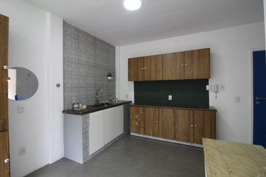 Cozinha de apartamento para alugar com 2 quartos, 80m² em Freguesia (jacarepaguá), Rio de Janeiro