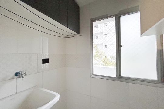 Área de Serviço de apartamento para alugar com 2 quartos, 50m² em Jardim Taquaral, São Paulo