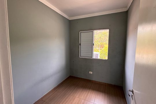 Casa de Condomínio para alugar com 2 quartos, 65m² em Colinas de Cotia, Cotia