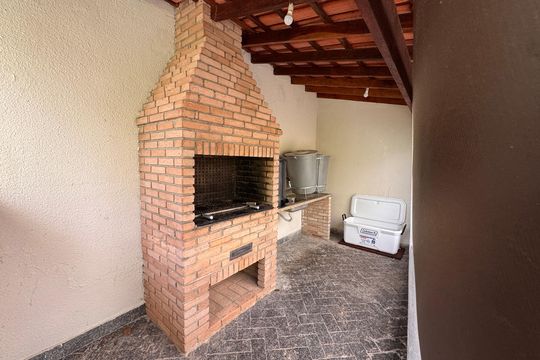 Casa de Condomínio para alugar com 2 quartos, 65m² em Colinas de Cotia, Cotia