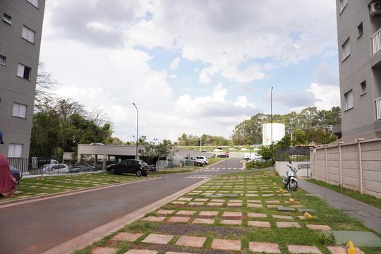 Área comum - Garagem de apartamento para alugar com 2 quartos, 48m² em Recreio São Judas Tadeu, São Carlos