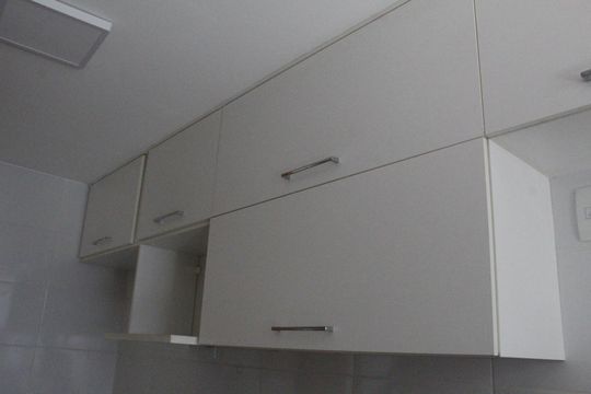 Cozinha de apartamento para alugar com 3 quartos, 76m² em Barra Olímpica, Rio de Janeiro