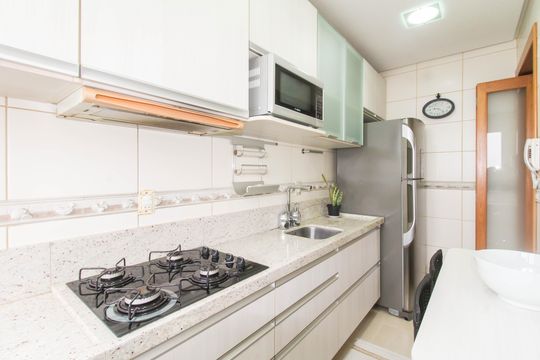 Cozinha de apartamento à venda com 1 quarto, 71m² em Centro, Canoas