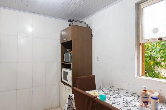 Cozinha de casa para alugar com 2 quartos, 90m² em Guajuviras, Canoas