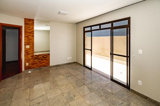 Apartamento para alugar com 3 quartos, 140m² em Ouro Preto, Belo Horizonte