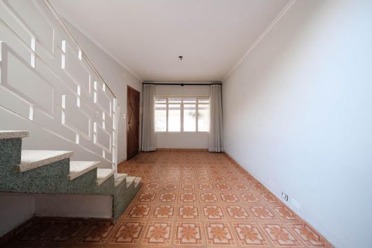 Sala de casa à venda com 4 quartos, 143m² em Cangaiba, São Paulo