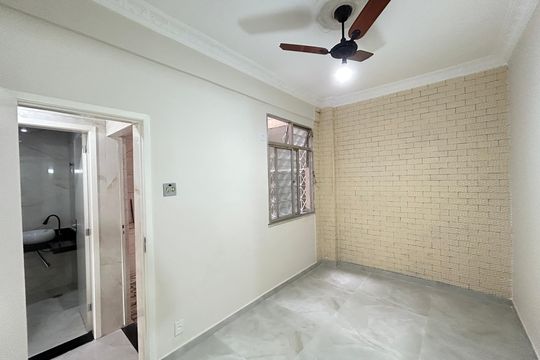 Quarto de apartamento à venda com 1 quarto, 49m² em Piedade, Rio de Janeiro