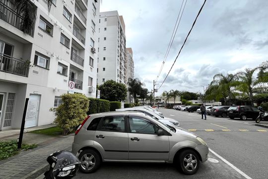 Garagem de apartamento para alugar com 2 quartos, 44m² em Anil, Rio de Janeiro