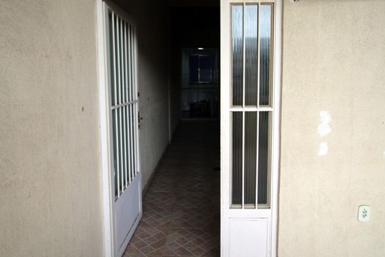 Acesso de apartamento para alugar com 2 quartos, 105m² em Brás de Pina, Rio de Janeiro