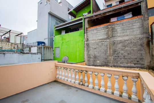 Varanda do quarto 1 de casa à venda com 2 quartos, 150m² em Jardim Las Vegas, Santo André